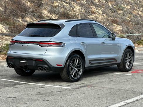 New 2025 Porsche Macan image 7
