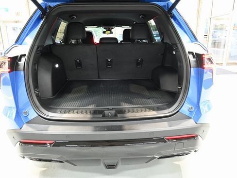 New 2026 Chevrolet Equinox RS w/ LPO, Floor Liner Package image 26