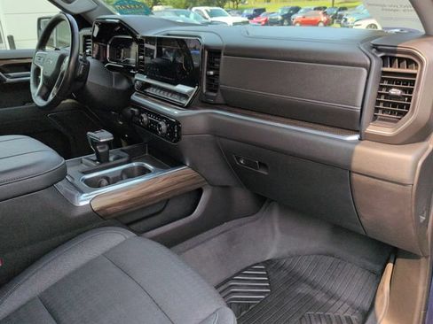 Used 2023 Chevrolet Silverado 1500 RST AWD/4WD image 31