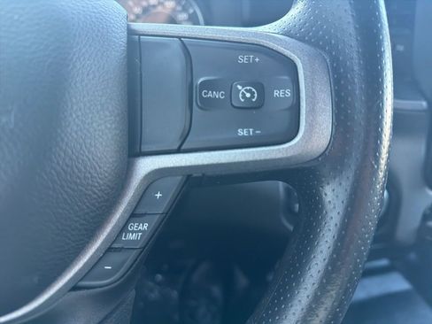 Used 2024 RAM 2500 Tradesman w/ Chrome Appearance Group image 21