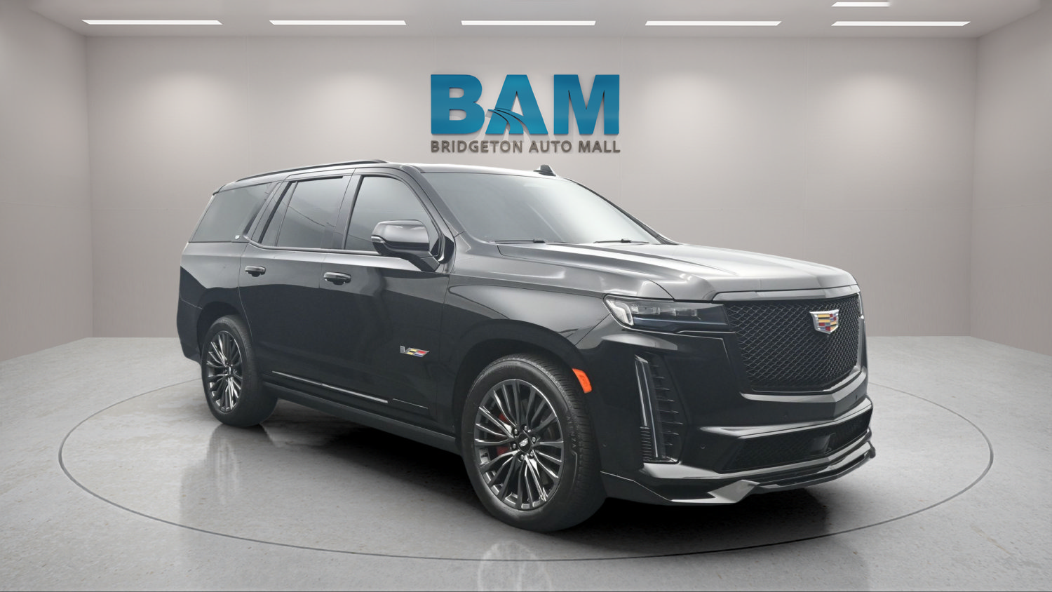Used 2024 Cadillac Escalade V AWD/4WD image 1