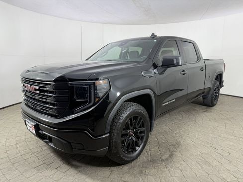 Used 2023 GMC Sierra 1500 Pro w/ Graphite Edition image 3