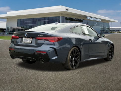 Used 2025 BMW 430i Coupe w/ M Sport Package image 10