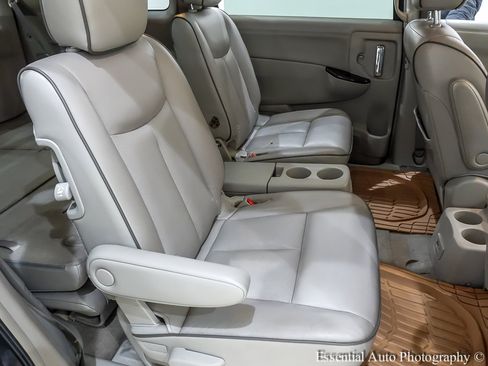 Used 2012 Nissan Quest SL w/ Bose Pkg image 29