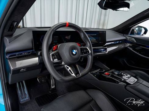 Used 2026 BMW M5 w/ Carbon Package AWD/4WD image 31