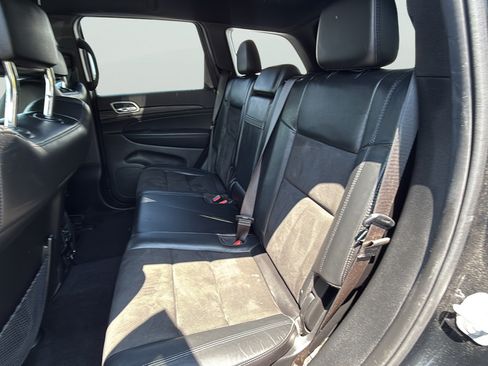 Used 2021 Jeep Grand Cherokee Laredo X AWD/4WD image 24