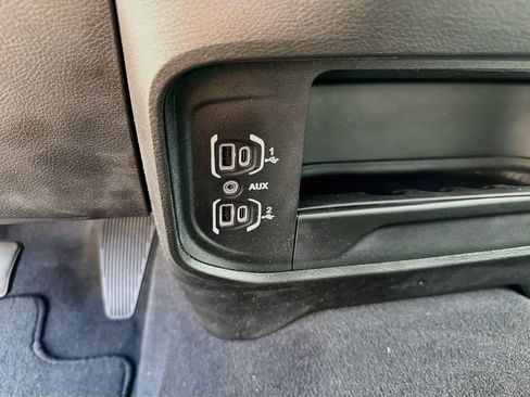 Used 2026 RAM 2500 Big Horn AWD/4WD image 28