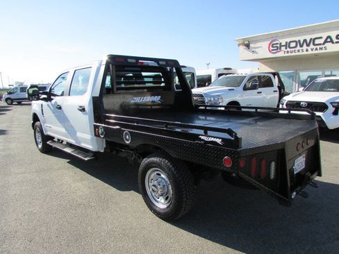 Used 2022 Ford F350 XL w/ Power Equipment Group image 13