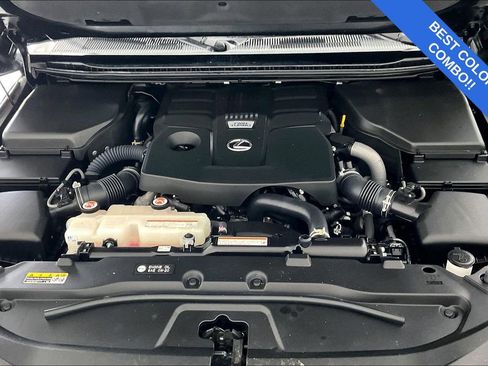 Used 2024 Lexus GX 550 image 13