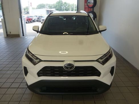 Used 2024 Toyota RAV4 XLE w/ Convenience Package AWD/4WD image 8
