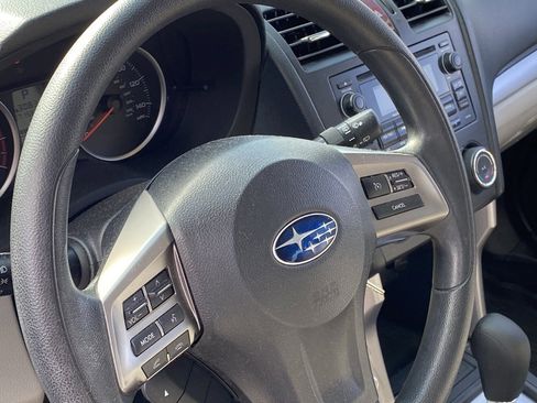 Used 2015 Subaru Forester 2.5i Premium w/ All-Weather Package image 12