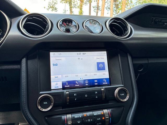 Used 2021 Ford Mustang Shelby GT500 w/ Technology Package RWD image 34