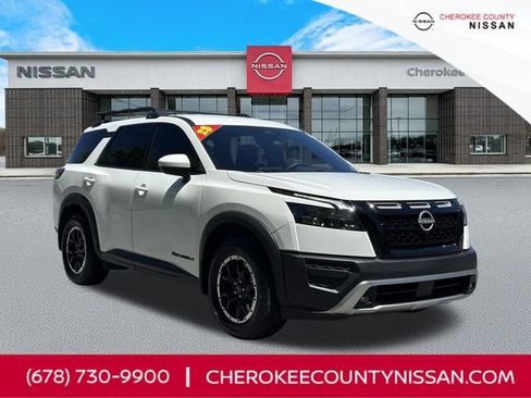 Certified 2025 Nissan Pathfinder Rock Creek AWD/4WD image 1