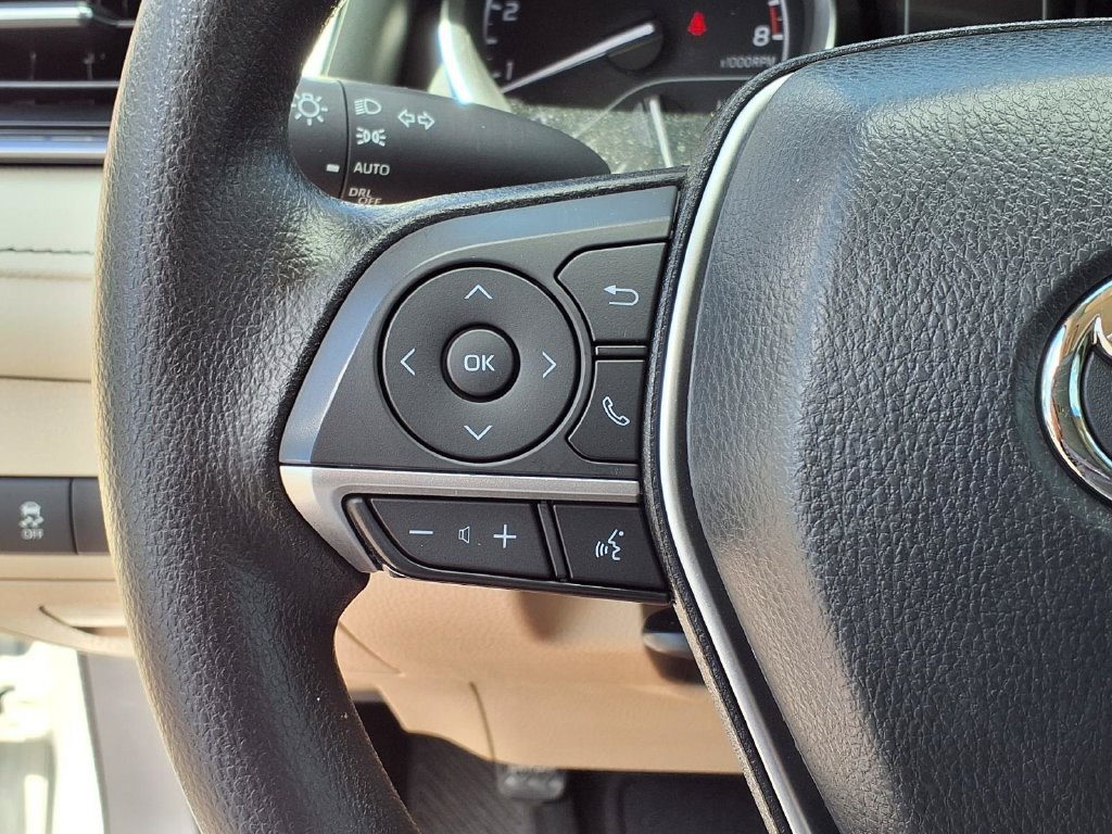 Used 2024 Toyota Camry LE FWD image 31