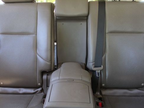 Used 2013 Lexus GX 460 w/ Comfort Plus Pkg AWD/4WD image 62