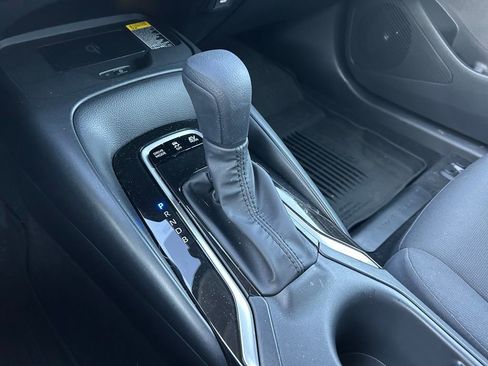 Certified 2025 Toyota Corolla LE image 25