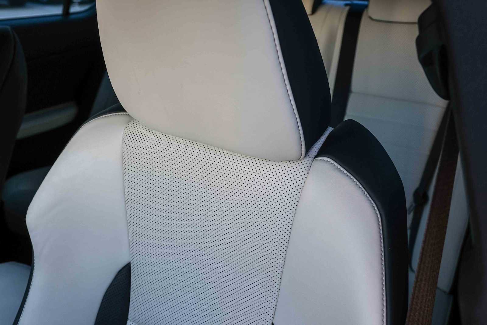 Used 2021 Lexus IS 350 F Sport w/ Accessory Package RWD image 29