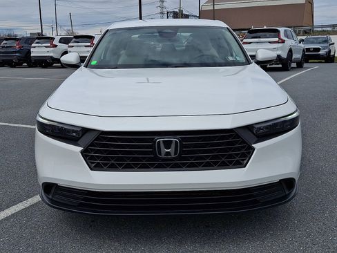 Certified 2023 Honda Accord LX image 2