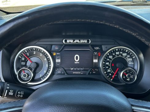 Used 2019 RAM 1500 Sport w/ Level 2 Equipment Group image 28