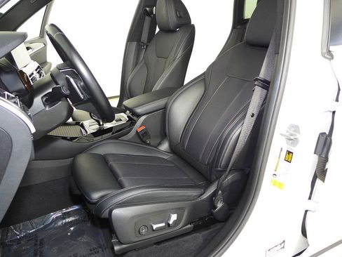 Used 2023 BMW X3 sDrive30i w/ Premium Package w/ZPA image 22