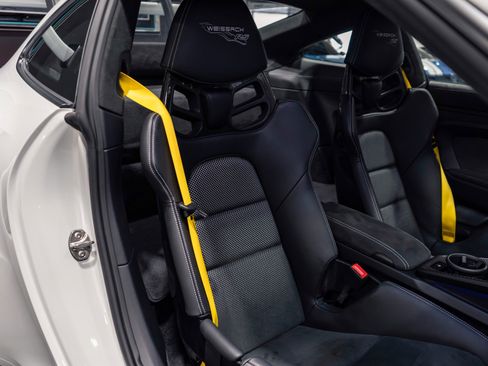 Used 2025 Porsche 911 GT3 RS image 18