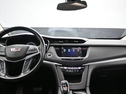 Used 2019 Cadillac XT5 Luxury FWD image 19