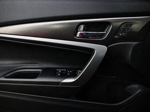 Used 2017 Honda Accord EX-L image 13