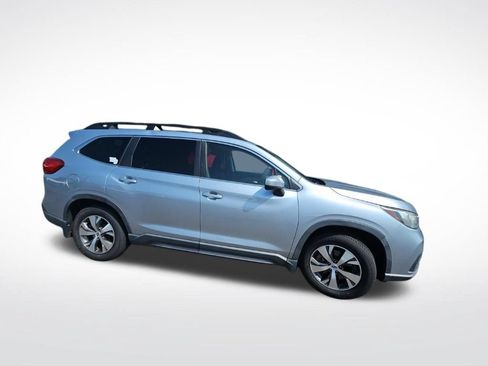 Used 2020 Subaru Ascent Premium w/ Convenience Package AWD/4WD image 3