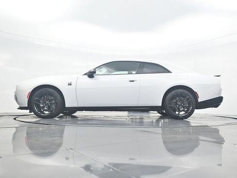 New 2026 Dodge Charger Scat Pack w/ Blacktop Package AWD/4WD image 39