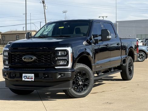 New 2026 Ford F250 XLT w/ XLT Premium Package image 24