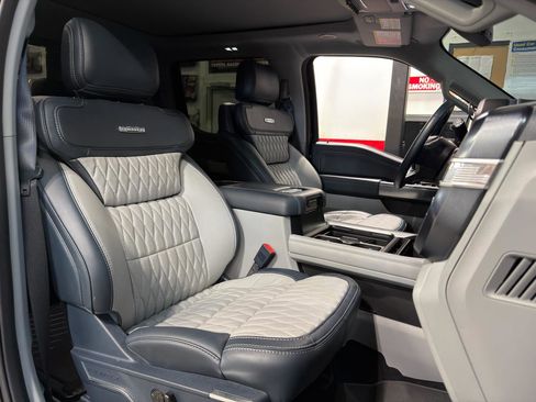 Used 2024 Ford F250 Limited w/ FX4 Off-Road Package image 27