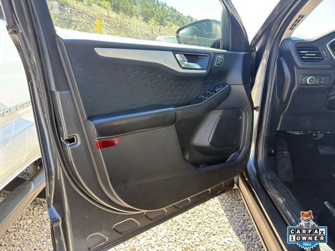 Used 2020 Ford Escape SEL image 14