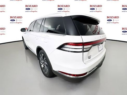 Certified 2025 Lincoln Aviator 2WD w/ Equipment Group 101A image 6