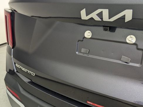 New 2026 Kia Sorento S w/ S Panoramic Sunroof Package FWD image 8