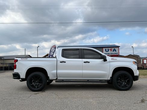 Used 2024 Chevrolet Silverado 1500 LT Trail Boss w/ Protection Package image 5