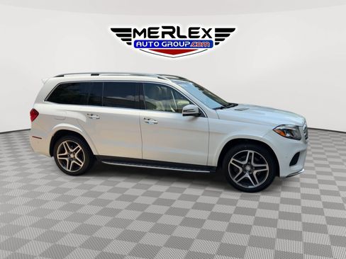 Used 2017 Mercedes-Benz GLS 550 4MATIC image 9