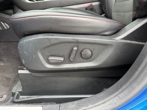 Used 2022 Ford Edge ST-Line image 9