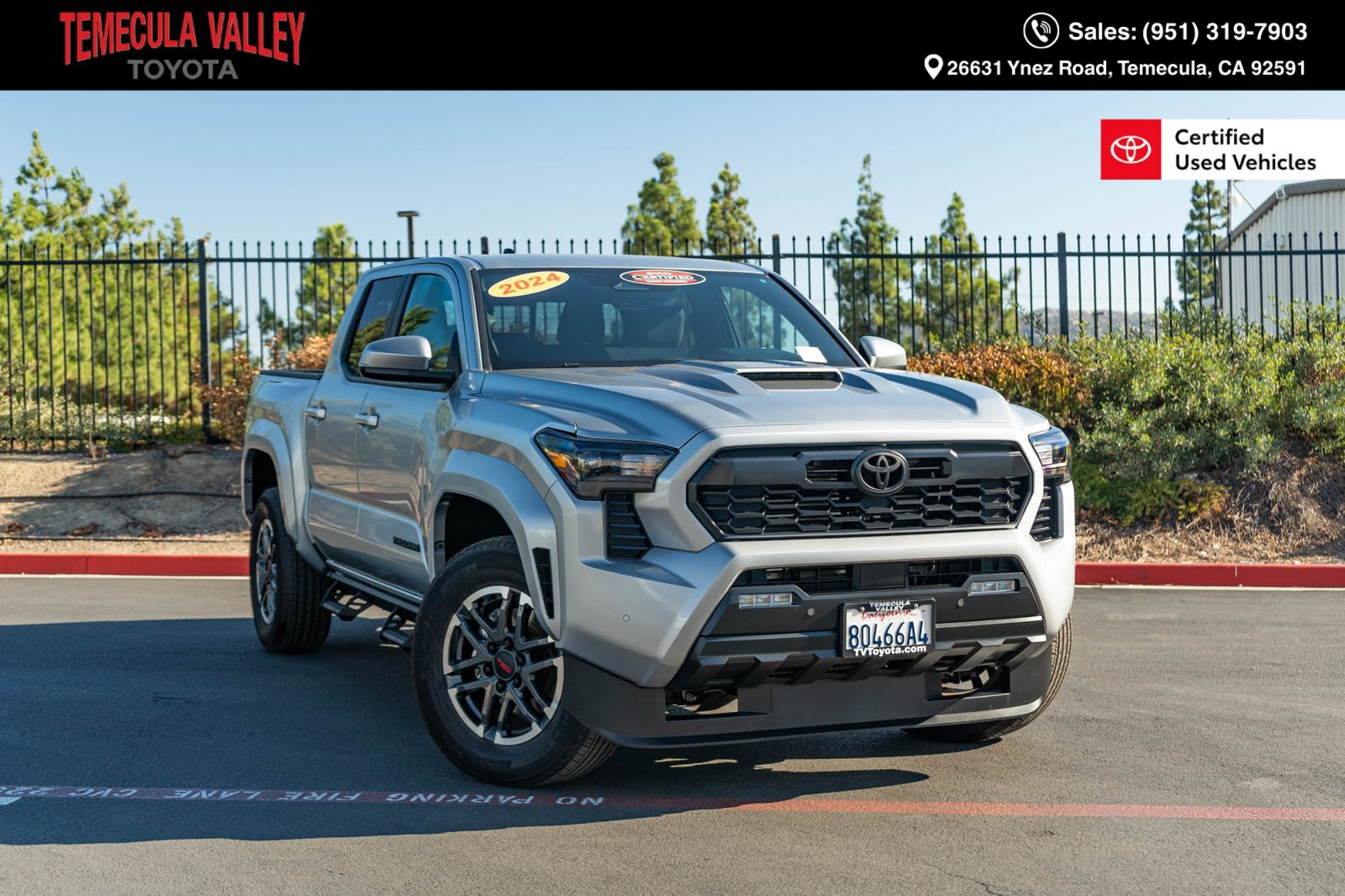 Certified 2024 Toyota Tacoma TRD Sport w/ TRD Sport Upgrade Package AWD/4WD image 1