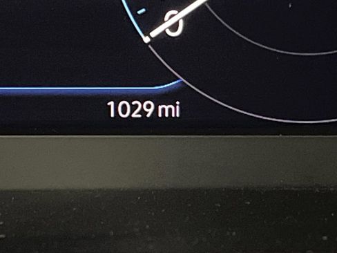 Used 2025 Volkswagen Jetta SEL image 6