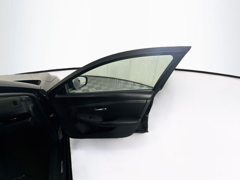 Used 2025 Nissan Sentra SV w/ All-Weather Package FWD image 30