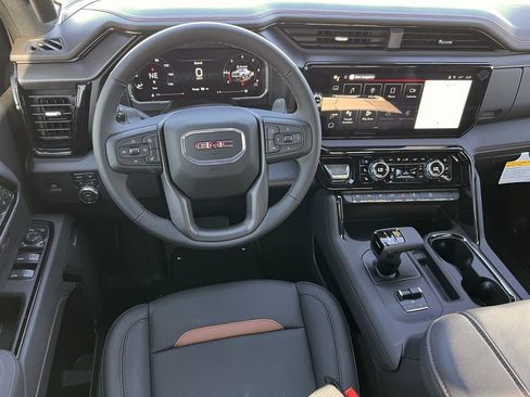 New 2026 GMC Sierra 1500 AT4 w/ AT4 Premium Package image 8