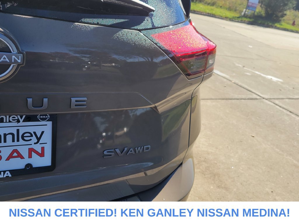 Certified 2024 Nissan Rogue SV w/ SV Premium Package AWD/4WD image 15