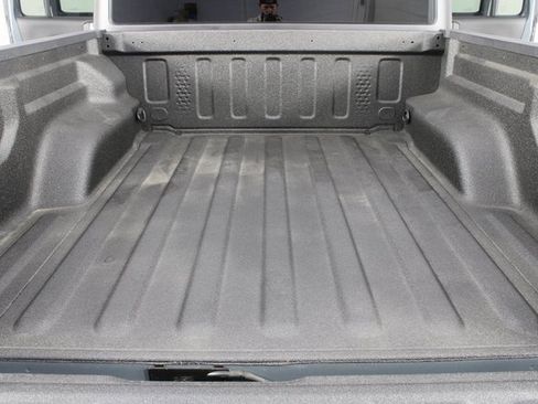 New 2026 Jeep Gladiator Willys image 17