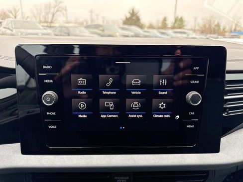 New 2026 Volkswagen Jetta SE image 17