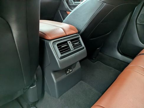 Used 2023 MAZDA CX-50 AWD 2.5 Turbo w/ Premium Pkg image 18