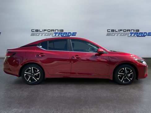 Used 2024 Nissan Sentra SV w/ All-Weather Package FWD image 4