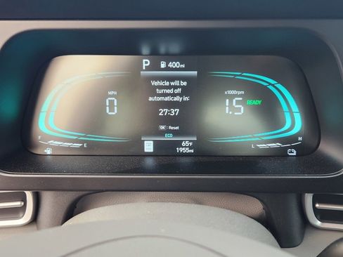 Certified 2025 Hyundai Elantra Blue image 18