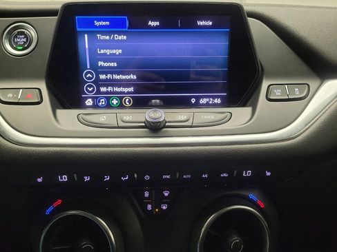 Used 2020 Chevrolet Blazer LT FWD image 25