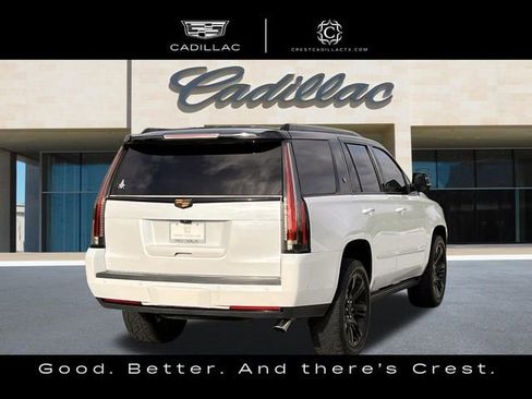 Used 2020 Cadillac Escalade Premium Luxury image 3