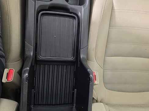 Used 2021 Honda CR-V LX image 23